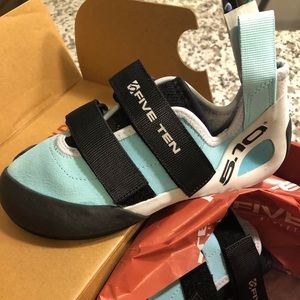 Five Ten Gambit VCS women’s climbing shoe